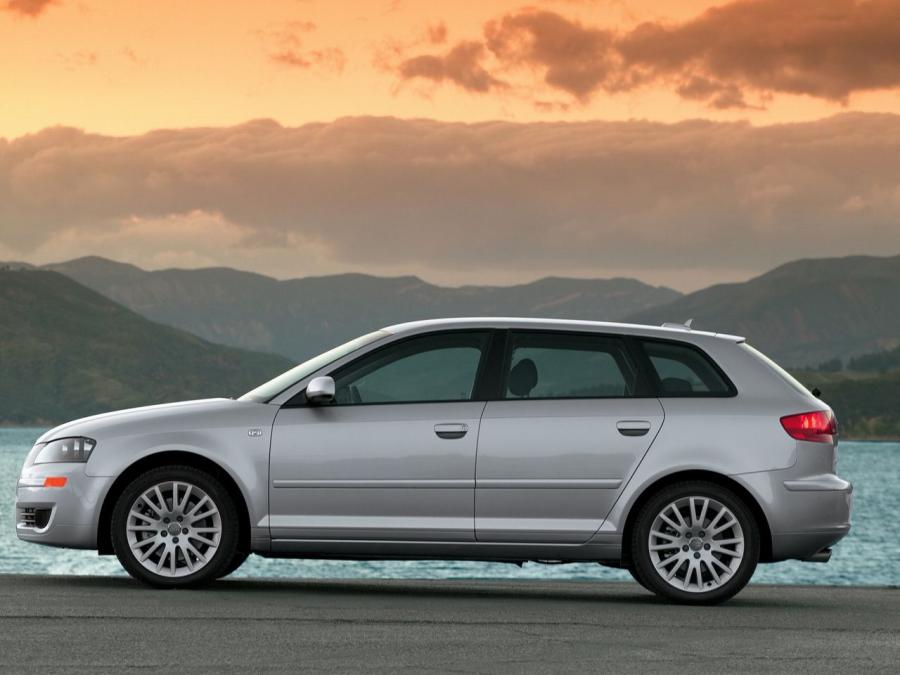  Audi A3 Sportback 2.0T (8PA) 2004 года  (NA) (фото 6 из 14)